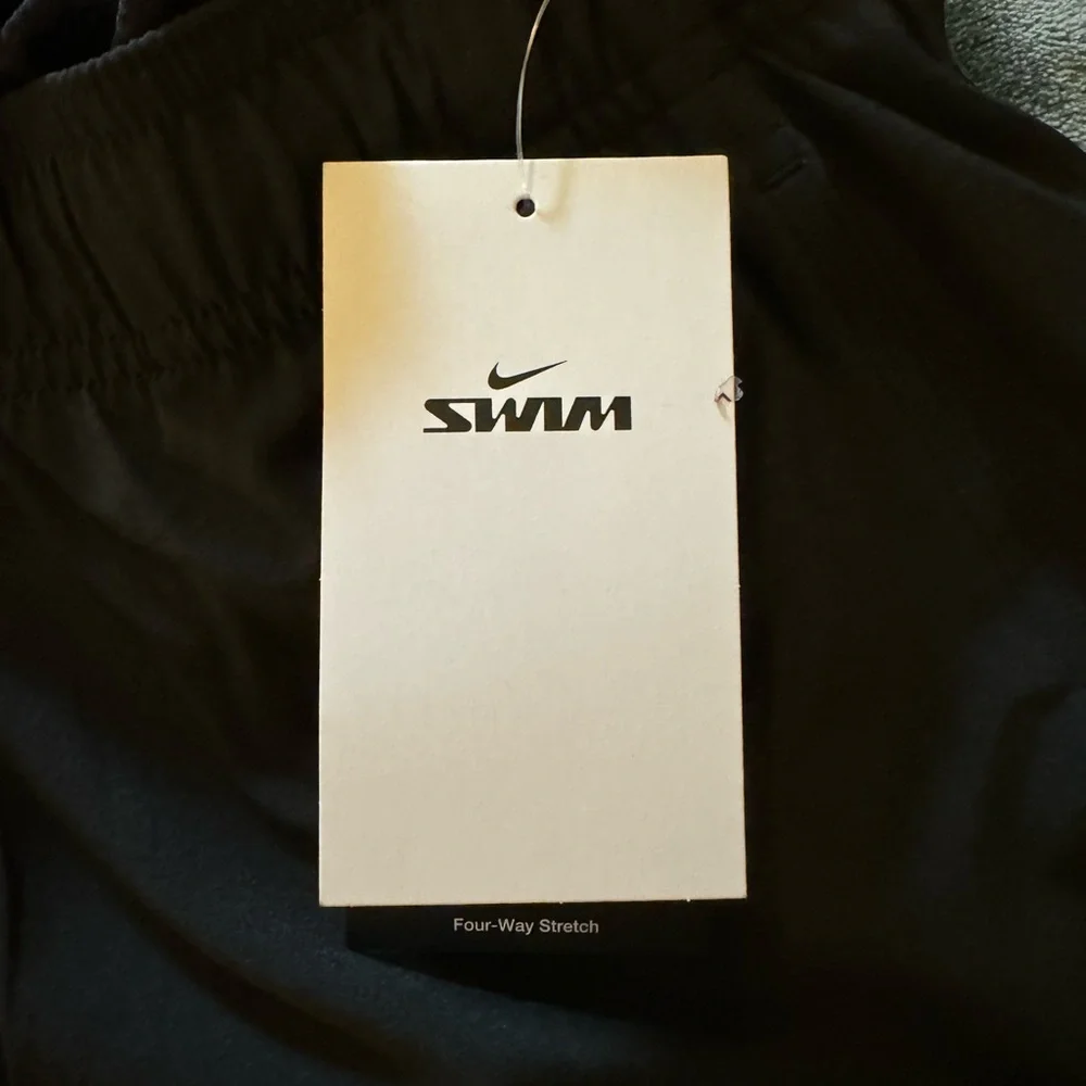 Men's Nike 9-in. Contend Swim Trunks - Picture 7 of 8